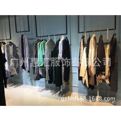 村上春女裝 打造春季批發(fā)新時(shí)尚